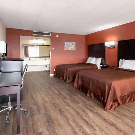 Econo Lodge Elko Downtown Area Extérieur photo