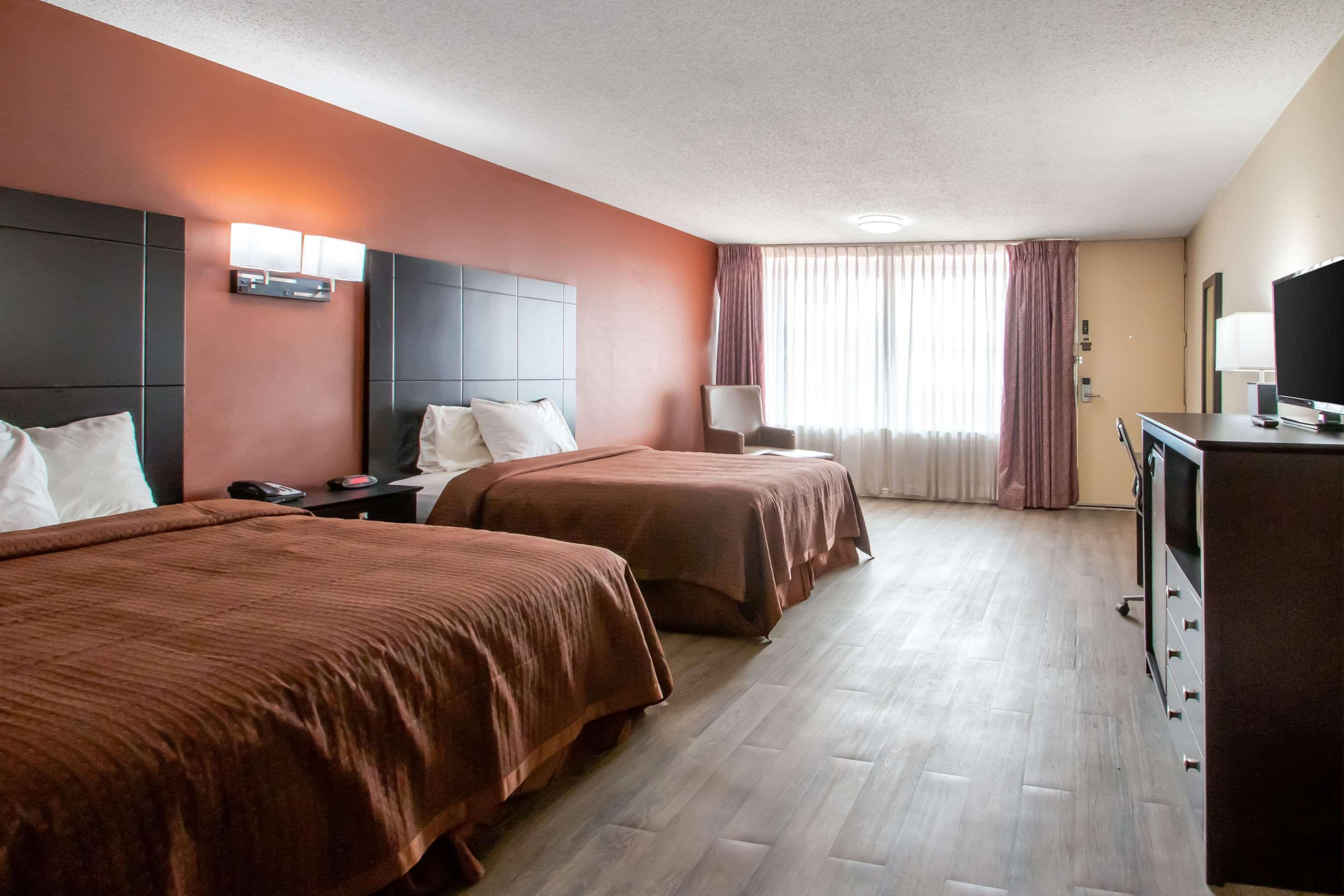 Econo Lodge Elko Downtown Area Extérieur photo